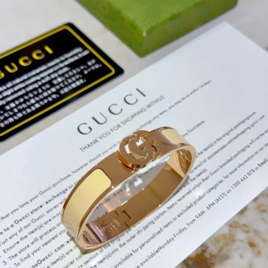 2026新品 ブレスレット GUCCI グッチ 今シーズンも注目の人気ブランド