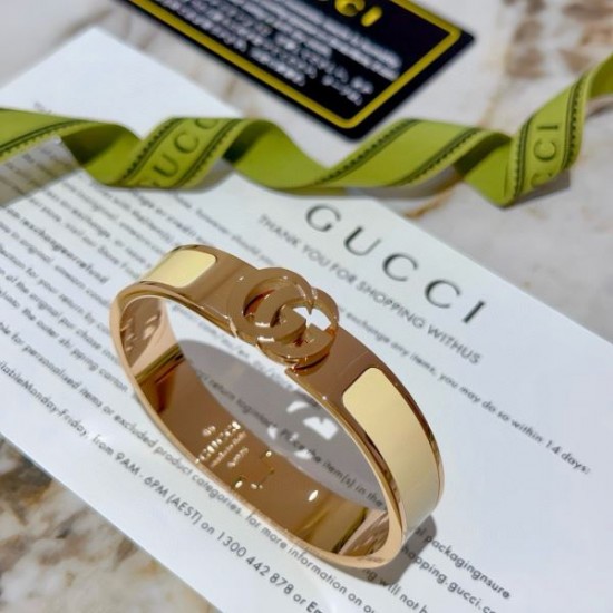 2026新品 ブレスレット GUCCI グッチ 今シーズンも注目の人気ブランド
