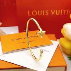 2026新品 ブレスレット LOUIS VUITTON ルイヴィトン 今年の最旬トレンドモデル