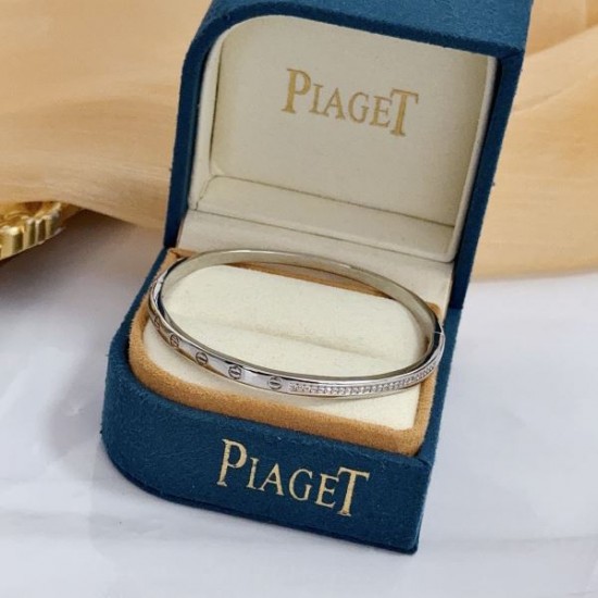 2026新品 ブレスレット PIAGET ピアジェ セレブや芸能人も愛用するモデル