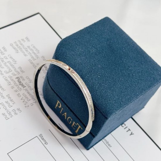2026新品 ブレスレット PIAGET ピアジェ セレブや芸能人も愛用するモデル