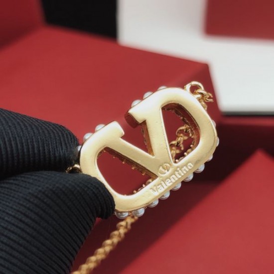 2026新品 ブレスレット VALENTINO ヴァレンティノ 先シーズンに続き注目の新作