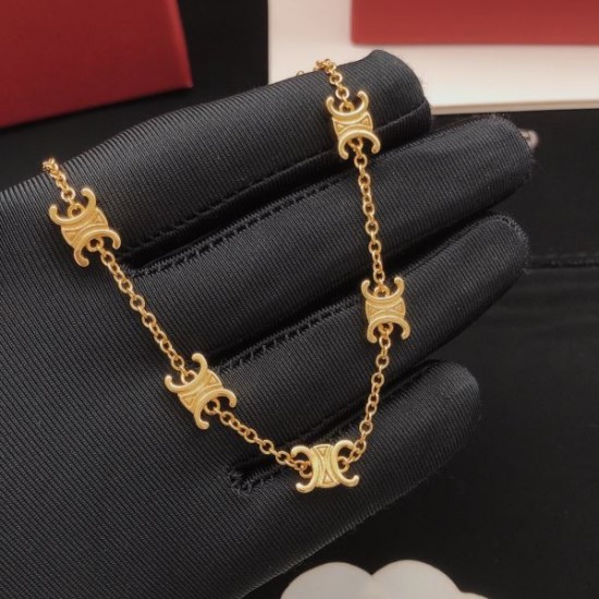 2026新品 ネックレス CELINE セリーヌ 半歩先をゆく洗練オシャレ