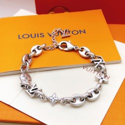 2026新品 ネックレス LOUIS VUITTON ルイヴィトン 可愛くて完売確実の大人気