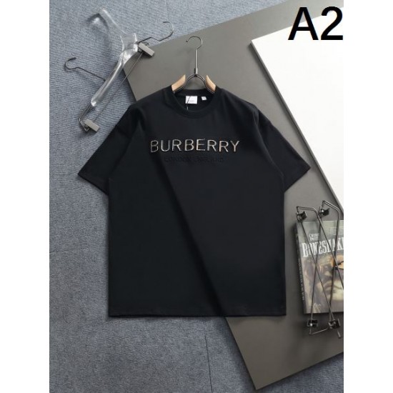 2026新品 半袖Tシャツ BURBERRY バーバリー 明るい雰囲気があり、春夏にぴったりの一枚