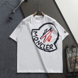 2026新品 半袖Tシャツ MONCLER モンクレール 着回し抜群のカラーとデザイン