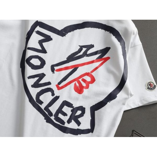 2026新品 半袖Tシャツ MONCLER モンクレール 着回し抜群のカラーとデザイン