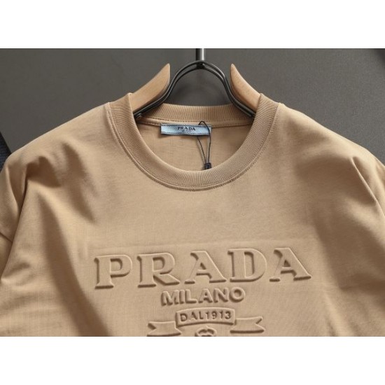 2026新品 半袖Tシャツ PRADA プラダ セール、早い者勝ちでお得に手に入れよう