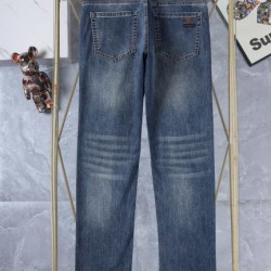 2026新品 ジーンズ BURBERRY バーバリー 激安価格で高級品をゲット！