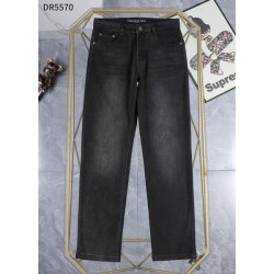 2026新品 ジーンズ DIOR ディオール トレンドスタイルで魅力UP！