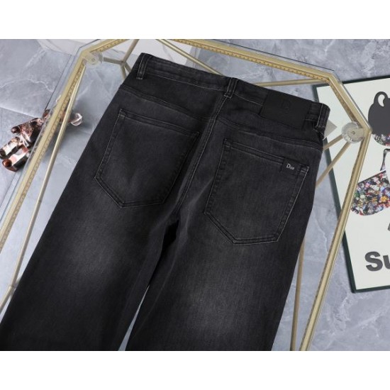 2026新品 ジーンズ DIOR ディオール トレンドスタイルで魅力UP！