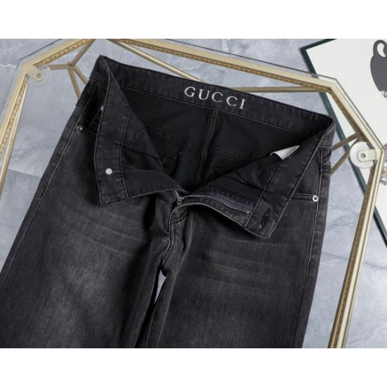 2026新品 ジーンズ GUCCI グッチ 大人の色気を引き立てる！