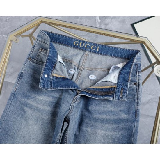 2026新品 ジーンズ GUCCI グッチ 今季おすすめの必須アイテム！
