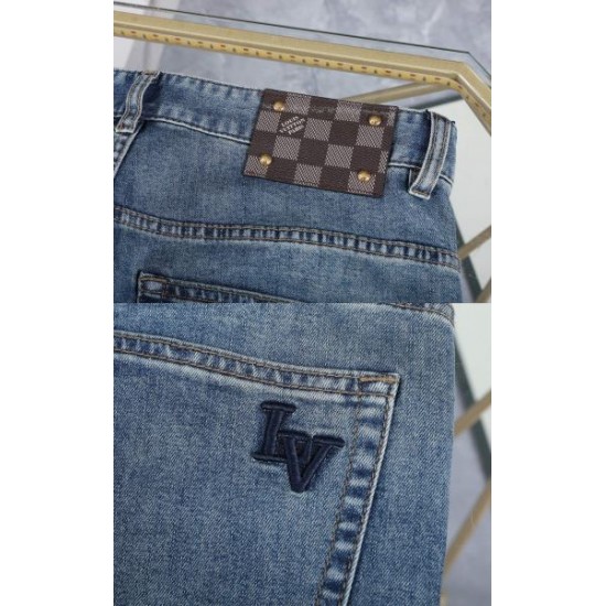 2026新品 ジーンズ LOUIS VUITTON ルイヴィトン 印象深いデザイン！