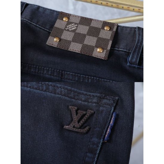 2026新品 ジーンズ LOUIS VUITTON ルイヴィトン 魅力的なスタイル！