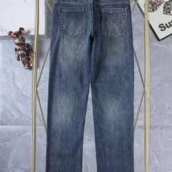 2026新品 ジーンズ VERSACE ヴェルサーチェ 完売必至の大人気アイテム！