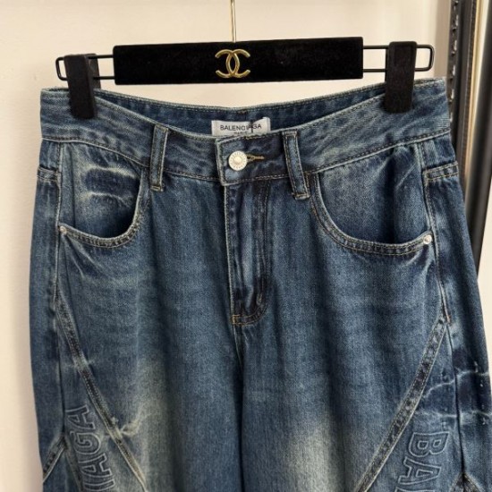 2026年新作 BALENCIAGA バレンシアガ デニムパンツ 今季注目 話題モデル