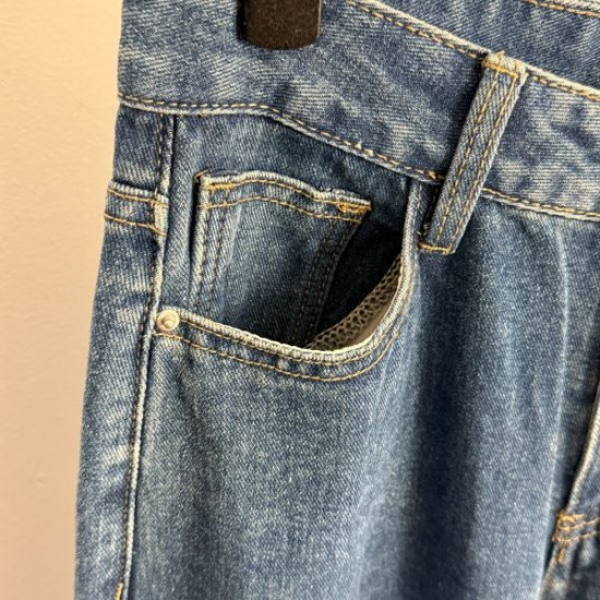 2026年新作 LOEWE ロエベ デニムパンツ ギフトに最適