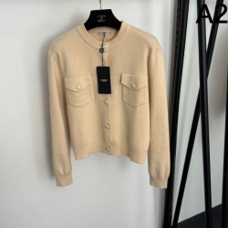2026年新作 FENDI フェンディ ニットカーディガン 今年注目