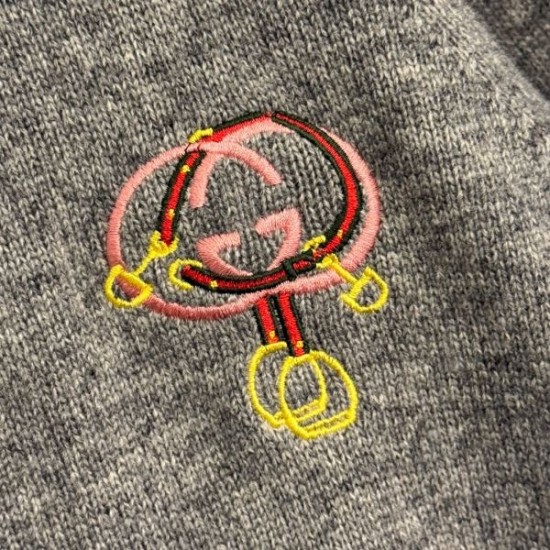 2026年新作 GUCCI グッチ ニットカーディガン 季節おすすめ