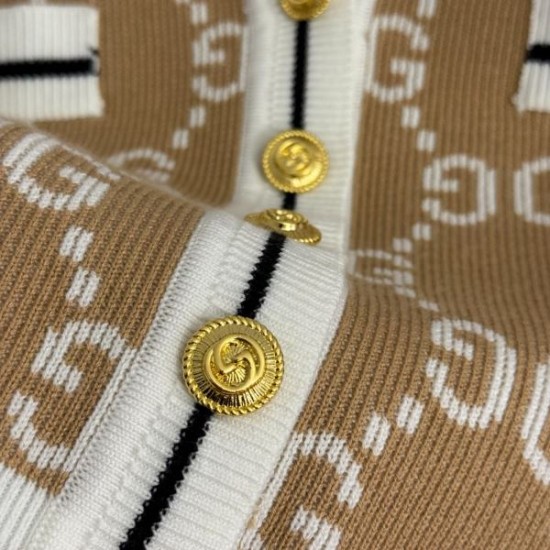2026年新作 GUCCI グッチ セットアップ 印象的デザイン
