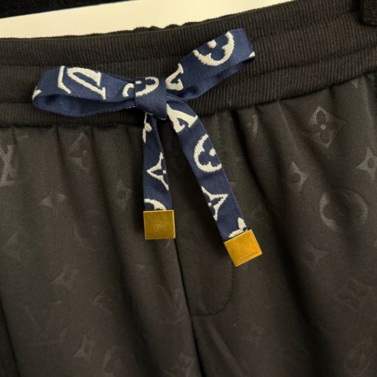 2026年新作 LOUIS VUITTON ルイヴィトン セットアップ 上品カラー