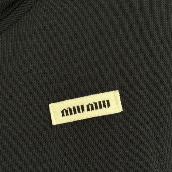 2026年新作 MIU MIU ミュウミュウ セットアップ 注目新作