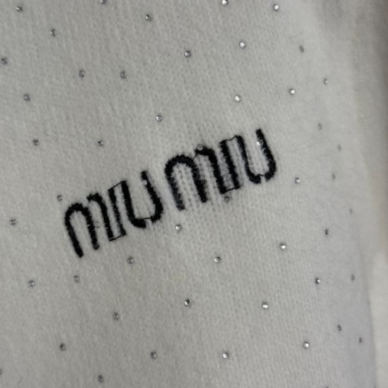 2026年新作 MIU MIU ミュウミュウ 長袖ニット 海外限定