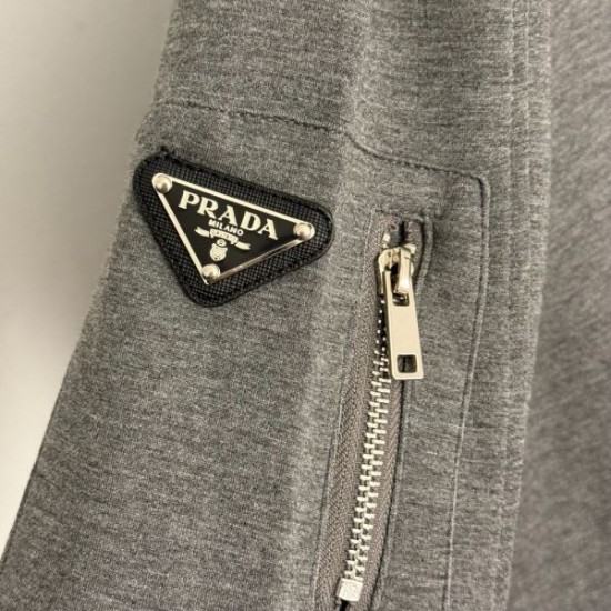 2026年新作 PRADA プラダ セットアップ セール特価