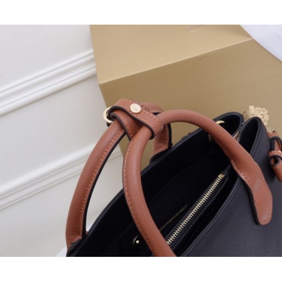 2026新品 トートバッグ BURBERRY バーバリー 洗練クラシック 上質英国スタイル