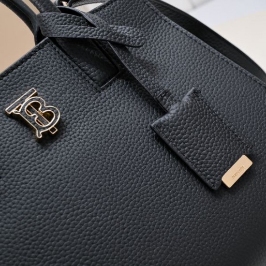 2026新品 トートバッグ BURBERRY バーバリー 上品モダン タイムレスデザイン