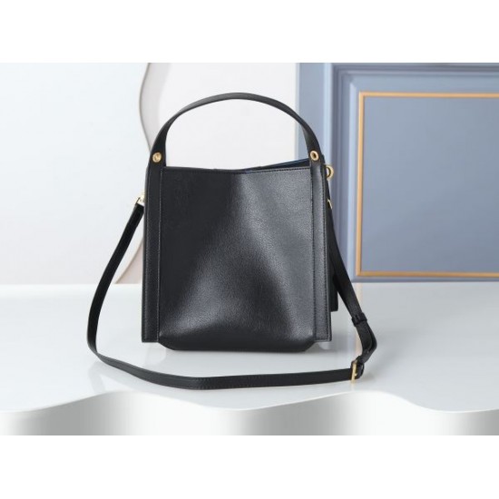 2026新品 トートバッグ CELINE セリーヌ トレンド感漂う 上質モードバッグ