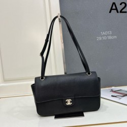 2026新品 トートバッグ CHANEL シャネル モード感際立つ 洗練シルエット