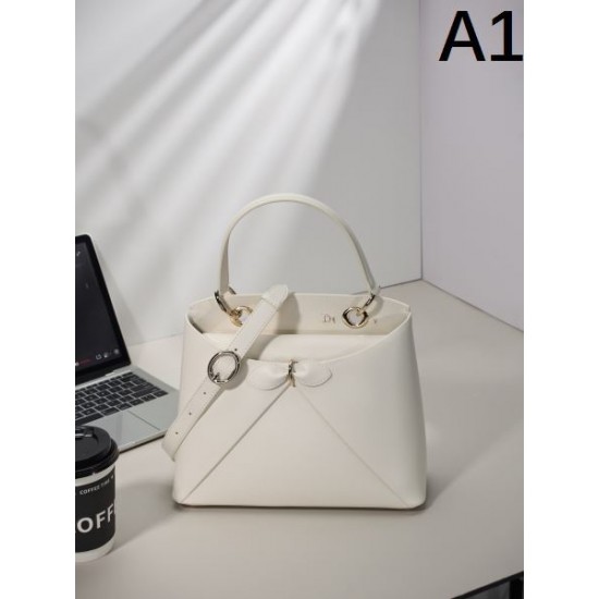 2026新品 トートバッグ DIOR ディオール アイコニック 優雅デザイン
