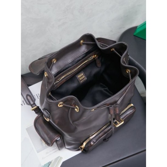 2026新品 バックパック MIU MIU ミュウミュウ 上品可愛い トレンドスタイル