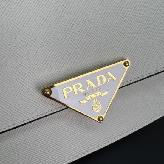 2026新品 ショルダーバッグ PRADA プラダ 万能カラー 上質シンプル高級感