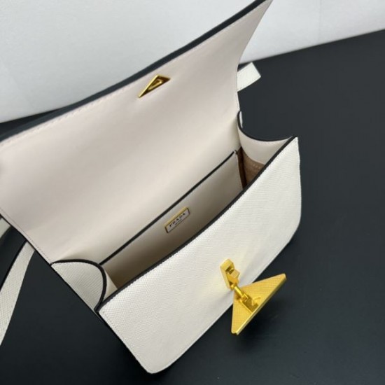 2026新品 ショルダーバッグ PRADA プラダ 万能カラー 上質シンプル高級感