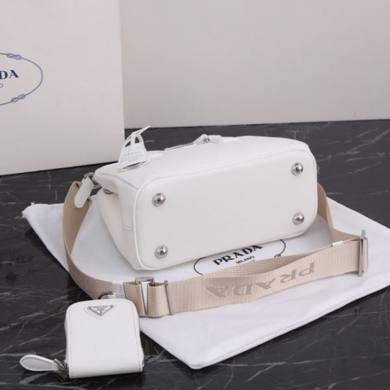 2026新品 トートバッグ PRADA プラダ 今季注目 上質ラグジュアリー