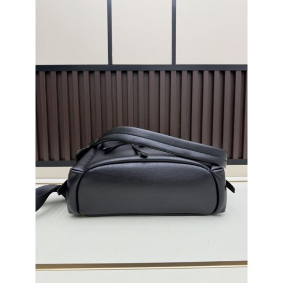 2026新品 バックパック PRADA プラダ ミニマル洗練 高級感スタイル