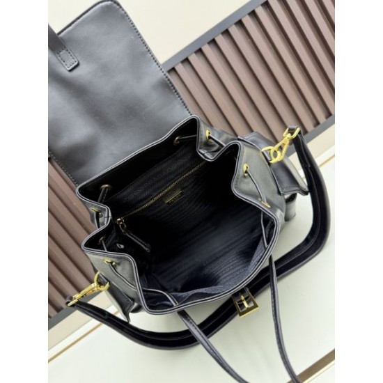 2026新品 バックパック PRADA プラダ ミニマル洗練 高級感スタイル