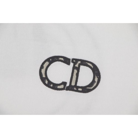 2026新品 半袖Tシャツ DIOR ディオール 即発送可能の人気アイテム