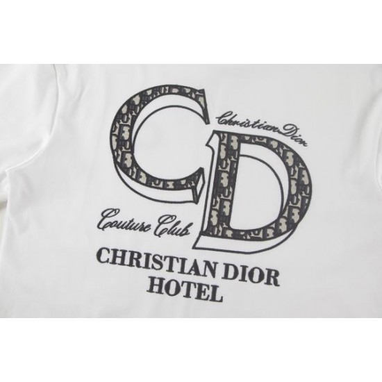 2026新品 半袖Tシャツ DIOR ディオール 即発送可能の人気アイテム
