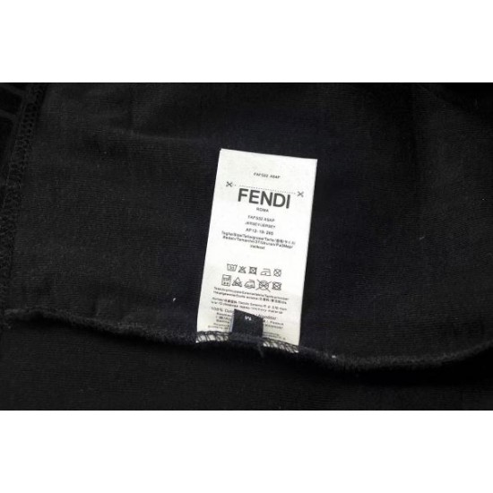 2026新品 半袖Tシャツ FENDI フェンディ 春夏新作コレクション