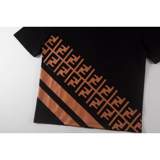 2026新品 半袖Tシャツ FENDI フェンディ 日本未発売の海外限定モデル