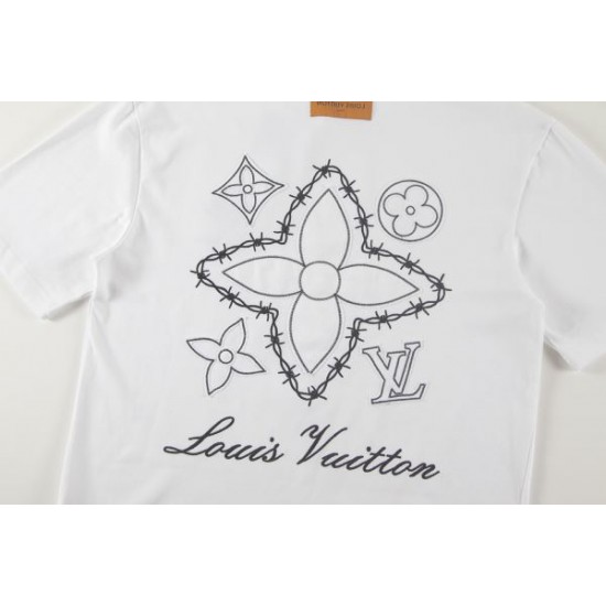 2026新品 半袖Tシャツ LOUIS VUITTON ルイヴィトン おしゃれに着こなせる人気Tシャツ