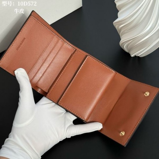2026新品 三つ折り財布 CELINE セリーヌ デイリー使い最適 ミニ財布人気モデル