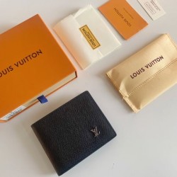 2026新品 二つ折り財布 LOUIS VUITTON ルイヴィトン 今季トレンド注目ブランド 人気モデル