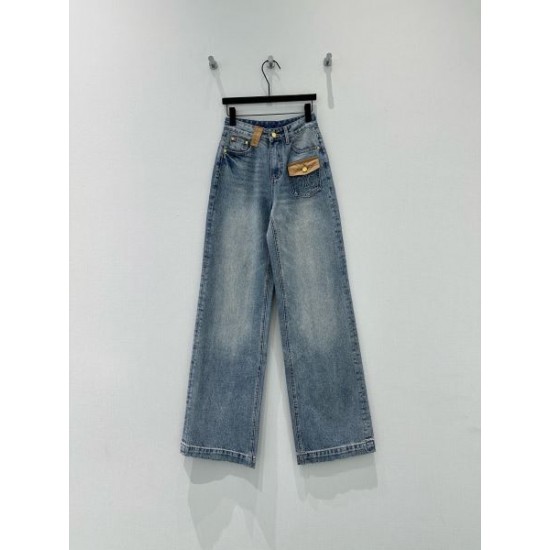2026新品 ジーンズ CELINE セリーヌ 春夏必須の万能アイテム 人気爆発モデル