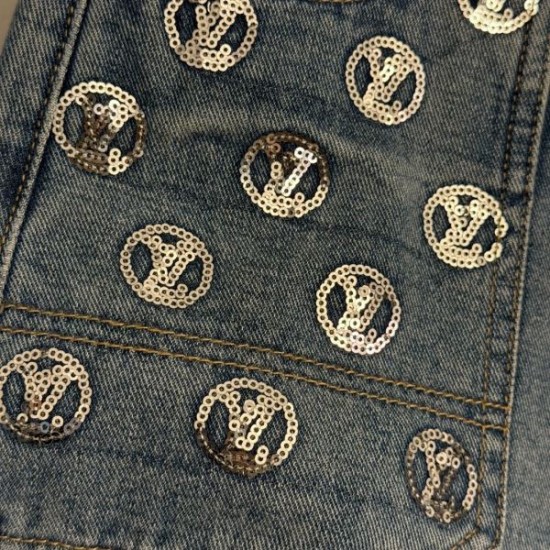 2026新品 ジーンズ LOUIS VUITTON ルイヴィトン 美ライン強調の最新作 人気デニム