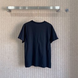 2026新品 半袖Tシャツ LOUIS VUITTON ルイヴィトン 高級感際立つ新作 おしゃれ度アップ必須